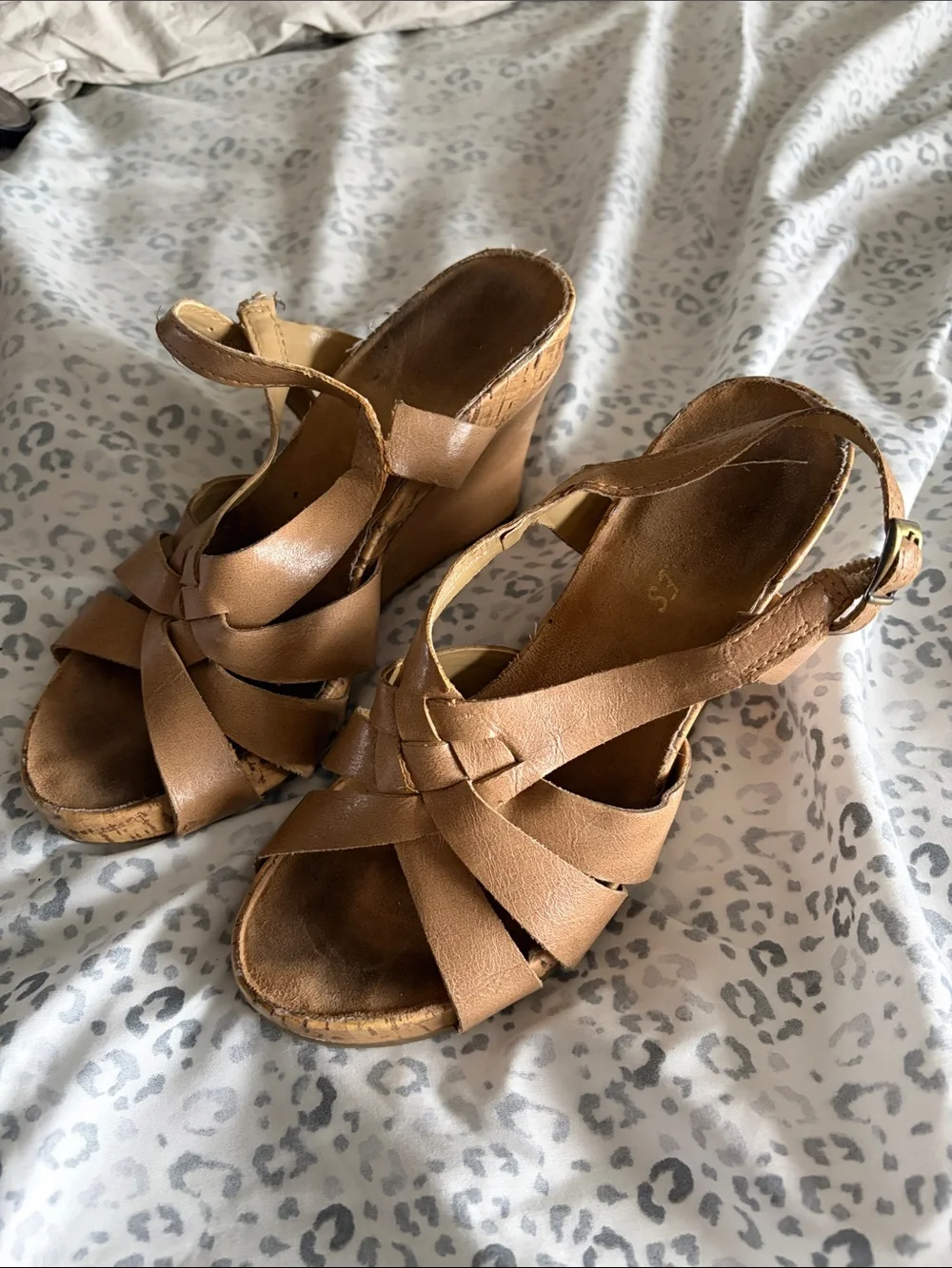 Tan Women's Aerosoles Wedge Sandals - Strappy Slingback - 6